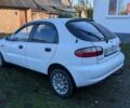 Дэу Ланос 1998 в Шепетовке на Automoto.ua Белый Дэу Ланос, объемом двигателя 1.5 л и пробегом 149 тыс. км за 1000 $, фото 2 на Automoto.ua