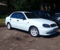 Белый Дэу Ланос, объемом двигателя 1.5 л и пробегом 250 тыс. км за 1999 $, фото 1 на Automoto.ua