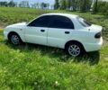 Белый Дэу Ланос, объемом двигателя 1.3 л и пробегом 282 тыс. км за 2100 $, фото 1 на Automoto.ua
