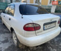 Белый Дэу Ланос, объемом двигателя 1.3 л и пробегом 270 тыс. км за 1300 $, фото 2 на Automoto.ua