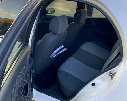 Білий Деу Ланос, об'ємом двигуна 1.5 л та пробігом 185 тис. км за 2300 $, фото 3 на Automoto.ua