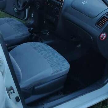 Білий Деу Ланос, об'ємом двигуна 1.3 л та пробігом 270 тис. км за 999 $, фото 2 на Automoto.ua