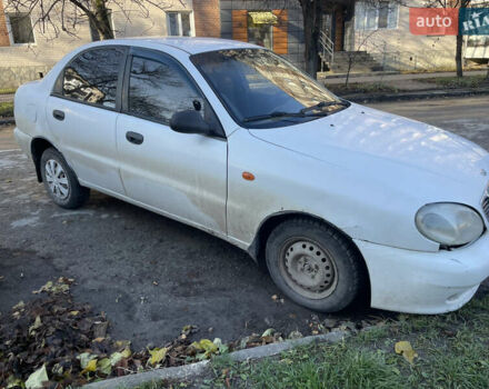 Белый Дэу Ланос, объемом двигателя 1.3 л и пробегом 270 тыс. км за 1300 $, фото 3 на Automoto.ua