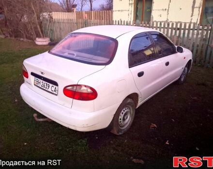 Белый Дэу Ланос, объемом двигателя 1.3 л и пробегом 190 тыс. км за 1600 $, фото 2 на Automoto.ua