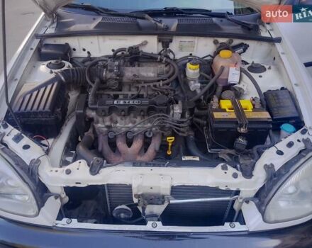 Белый Дэу Ланос, объемом двигателя 1.5 л и пробегом 270 тыс. км за 2200 $, фото 10 на Automoto.ua