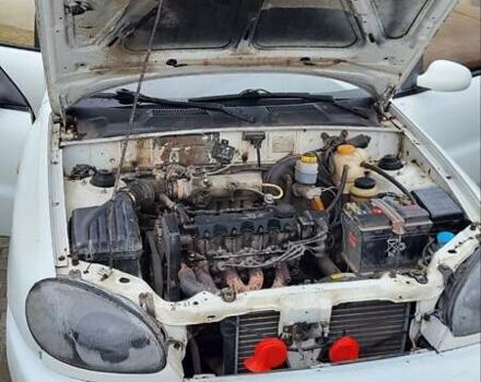 Дэу Ланос 2003 в Днепре (Днепропетровске) на Automoto.ua Белый Дэу Ланос, объемом двигателя 1.5 л и пробегом 338 тыс. км за 2200 $, фото 5 на Automoto.ua