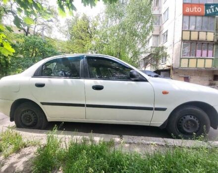 Белый Дэу Ланос, объемом двигателя 1.5 л и пробегом 227 тыс. км за 2500 $, фото 3 на Automoto.ua