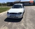 Белый Дэу Ланос, объемом двигателя 1.5 л и пробегом 378 тыс. км за 2300 $, фото 1 на Automoto.ua