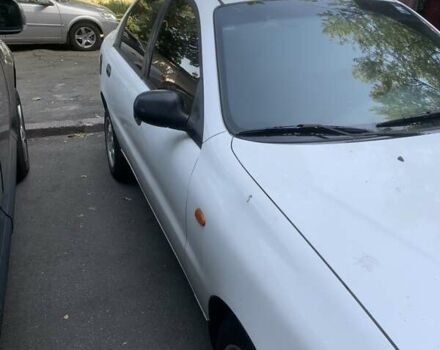 Белый Дэу Ланос, объемом двигателя 1.6 л и пробегом 220 тыс. км за 1600 $, фото 2 на Automoto.ua