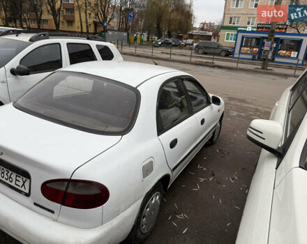 Белый Дэу Ланос, объемом двигателя 1.5 л и пробегом 200 тыс. км за 1500 $, фото 7 на Automoto.ua
