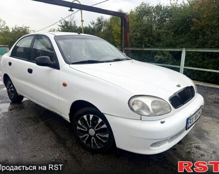Белый Дэу Ланос, объемом двигателя 1.6 л и пробегом 180 тыс. км за 1600 $, фото 2 на Automoto.ua
