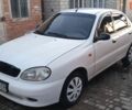 Белый Дэу Ланос, объемом двигателя 1.5 л и пробегом 120 тыс. км за 2400 $, фото 1 на Automoto.ua
