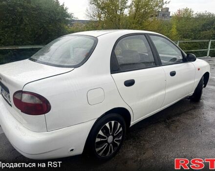 Белый Дэу Ланос, объемом двигателя 1.6 л и пробегом 180 тыс. км за 1600 $, фото 1 на Automoto.ua