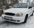 Белый Дэу Ланос, объемом двигателя 1.5 л и пробегом 370 тыс. км за 1800 $, фото 1 на Automoto.ua