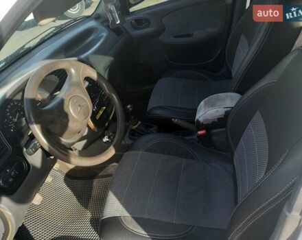 Белый Дэу Ланос, объемом двигателя 1.5 л и пробегом 390 тыс. км за 2600 $, фото 2 на Automoto.ua
