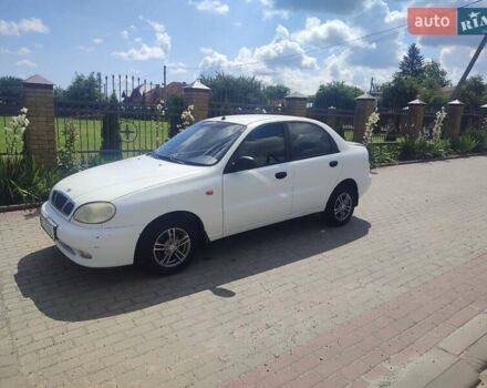 Белый Дэу Ланос, объемом двигателя 1.5 л и пробегом 260 тыс. км за 2300 $, фото 3 на Automoto.ua
