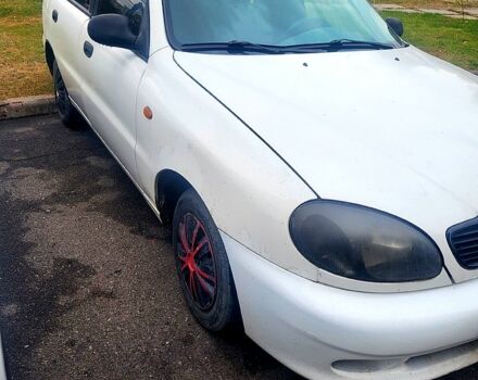 Белый Дэу Ланос, объемом двигателя 1.5 л и пробегом 250 тыс. км за 1450 $, фото 3 на Automoto.ua