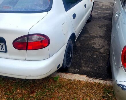 Белый Дэу Ланос, объемом двигателя 1.5 л и пробегом 250 тыс. км за 1450 $, фото 4 на Automoto.ua