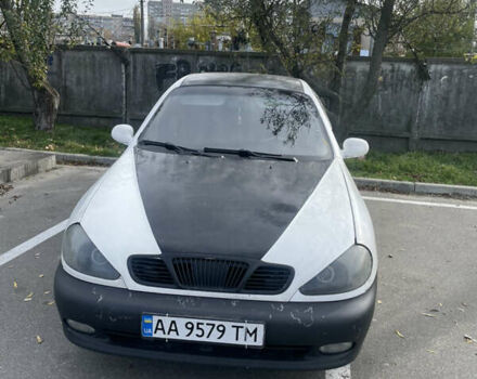 Білий Деу Ланос, об'ємом двигуна 1.5 л та пробігом 218 тис. км за 1533 $, фото 5 на Automoto.ua