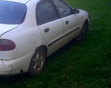 Белый Дэу Ланос, объемом двигателя 1.5 л и пробегом 450 тыс. км за 800 $, фото 2 на Automoto.ua