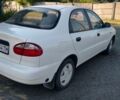 Белый Дэу Ланос, объемом двигателя 1.5 л и пробегом 230 тыс. км за 2100 $, фото 1 на Automoto.ua