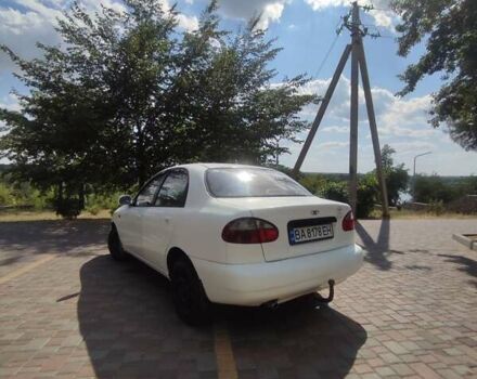 Деу Ланос 2005 у Кропивницькому (Кіровограді) на Automoto.ua Білий Деу Ланос, об'ємом двигуна 1.5 л та пробігом 120 тис. км за 1600 $, фото 4 на Automoto.ua