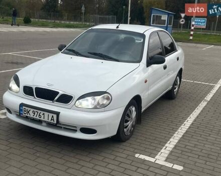 Белый Дэу Ланос, объемом двигателя 1.5 л и пробегом 227 тыс. км за 2100 $, фото 3 на Automoto.ua