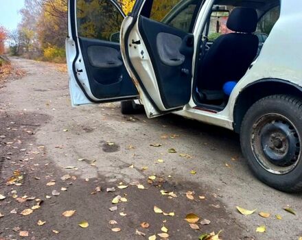 Білий Деу Ланос, об'ємом двигуна 1.5 л та пробігом 0 тис. км за 2000 $, фото 7 на Automoto.ua