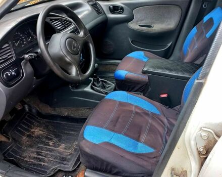 Білий Деу Ланос, об'ємом двигуна 1.5 л та пробігом 0 тис. км за 2000 $, фото 5 на Automoto.ua