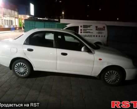 Белый Дэу Ланос, объемом двигателя 1.5 л и пробегом 186 тыс. км за 2000 $, фото 2 на Automoto.ua