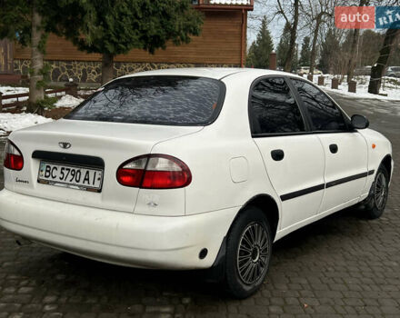 Белый Дэу Ланос, объемом двигателя 1.5 л и пробегом 310 тыс. км за 1250 $, фото 4 на Automoto.ua