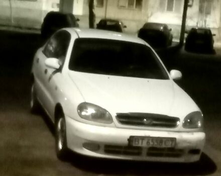 Белый Дэу Ланос, объемом двигателя 1.5 л и пробегом 186 тыс. км за 2000 $, фото 4 на Automoto.ua