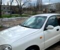 Белый Дэу Ланос, объемом двигателя 1.5 л и пробегом 186 тыс. км за 2000 $, фото 1 на Automoto.ua