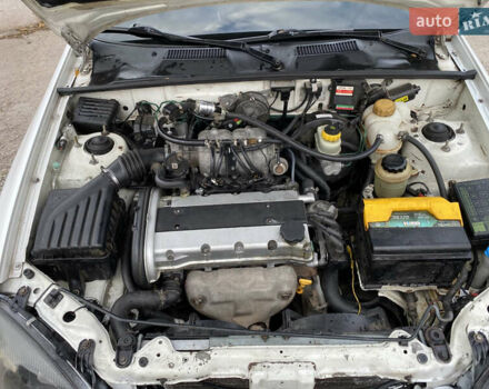 Деу Ланос 2006 у Запоріжжя на Automoto.ua Білий Деу Ланос, об'ємом двигуна 1.6 л та пробігом 340 тис. км за 2300 $, фото 6 на Automoto.ua