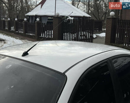 Белый Дэу Ланос, объемом двигателя 1.5 л и пробегом 310 тыс. км за 1250 $, фото 6 на Automoto.ua