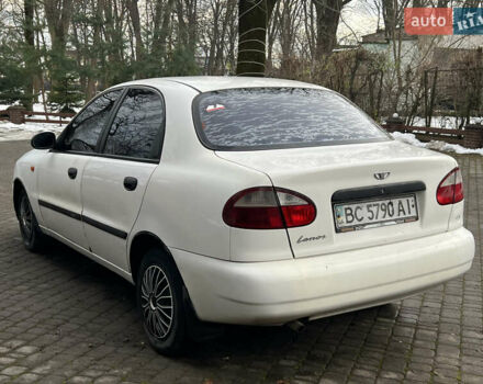 Белый Дэу Ланос, объемом двигателя 1.5 л и пробегом 310 тыс. км за 1250 $, фото 3 на Automoto.ua
