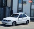 Белый Дэу Ланос, объемом двигателя 1.5 л и пробегом 197 тыс. км за 1999 $, фото 1 на Automoto.ua