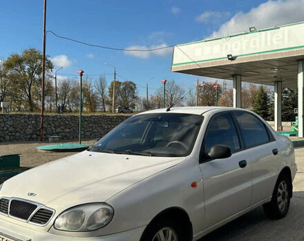 Белый Дэу Ланос, объемом двигателя 1.5 л и пробегом 268 тыс. км за 2300 $, фото 1 на Automoto.ua