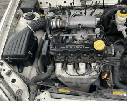 Білий Деу Ланос, об'ємом двигуна 1.5 л та пробігом 145 тис. км за 2400 $, фото 8 на Automoto.ua