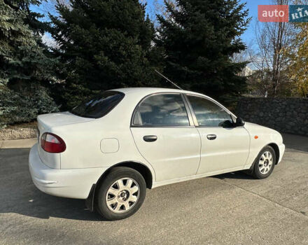 Белый Дэу Ланос, объемом двигателя 1.5 л и пробегом 268 тыс. км за 2300 $, фото 3 на Automoto.ua