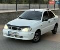 Белый Дэу Ланос, объемом двигателя 1.5 л и пробегом 277 тыс. км за 2250 $, фото 2 на Automoto.ua
