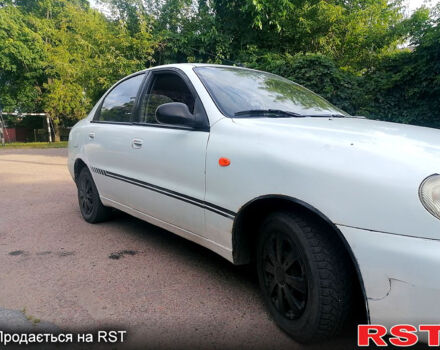 Белый Дэу Ланос, объемом двигателя 1.5 л и пробегом 240 тыс. км за 1900 $, фото 1 на Automoto.ua