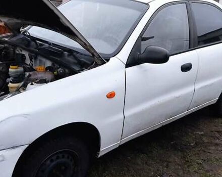 Белый Дэу Ланос, объемом двигателя 1.5 л и пробегом 279 тыс. км за 1900 $, фото 7 на Automoto.ua