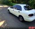 Белый Дэу Ланос, объемом двигателя 1.5 л и пробегом 225 тыс. км за 2000 $, фото 4 на Automoto.ua