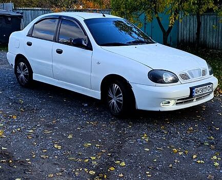Деу Ланос 2007 у Славянске на Automoto.ua Білий Деу Ланос, об'ємом двигуна 1.5 л та пробігом 370 тис. км за 1500 $, фото 1 на Automoto.ua