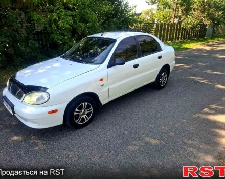 Белый Дэу Ланос, объемом двигателя 1.5 л и пробегом 225 тыс. км за 2000 $, фото 3 на Automoto.ua