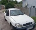 Білий Деу Ланос, об'ємом двигуна 1.39 л та пробігом 150 тис. км за 2000 $, фото 6 на Automoto.ua