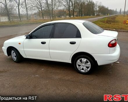 Белый Дэу Ланос, объемом двигателя 1.5 л и пробегом 230 тыс. км за 2750 $, фото 9 на Automoto.ua