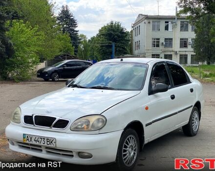 Белый Дэу Ланос, объемом двигателя 1.5 л и пробегом 300 тыс. км за 1550 $, фото 1 на Automoto.ua