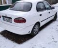 Белый Дэу Ланос, объемом двигателя 1.5 л и пробегом 240 тыс. км за 2000 $, фото 1 на Automoto.ua
